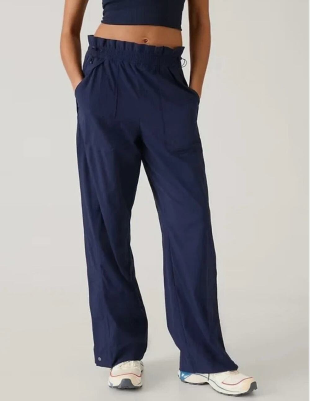 Athleta Trekkie High Rise Parachute Wide Leg Track Pants Navy Blue 4